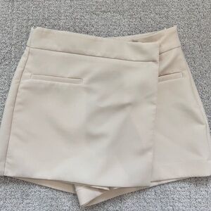 Zara Ivory Skort - Size Small